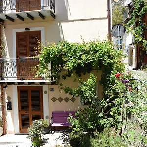La Casa Del Geko Bed & Breakfast Cefalù